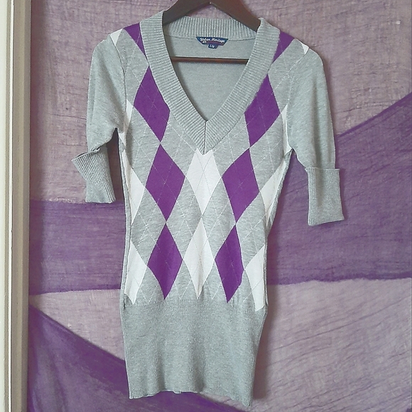 Argyle v-neck 3/4 sleeve medium sweater - Picture 1 of 4